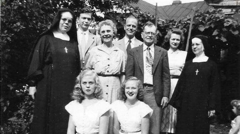 Born Family, Portsmouth, OH c. 1938